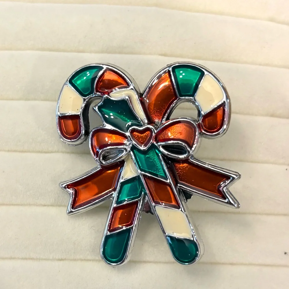 Vintage Christmas Candy Canes‎ Brooch Holiday Jewelry Winter Festive Enamel